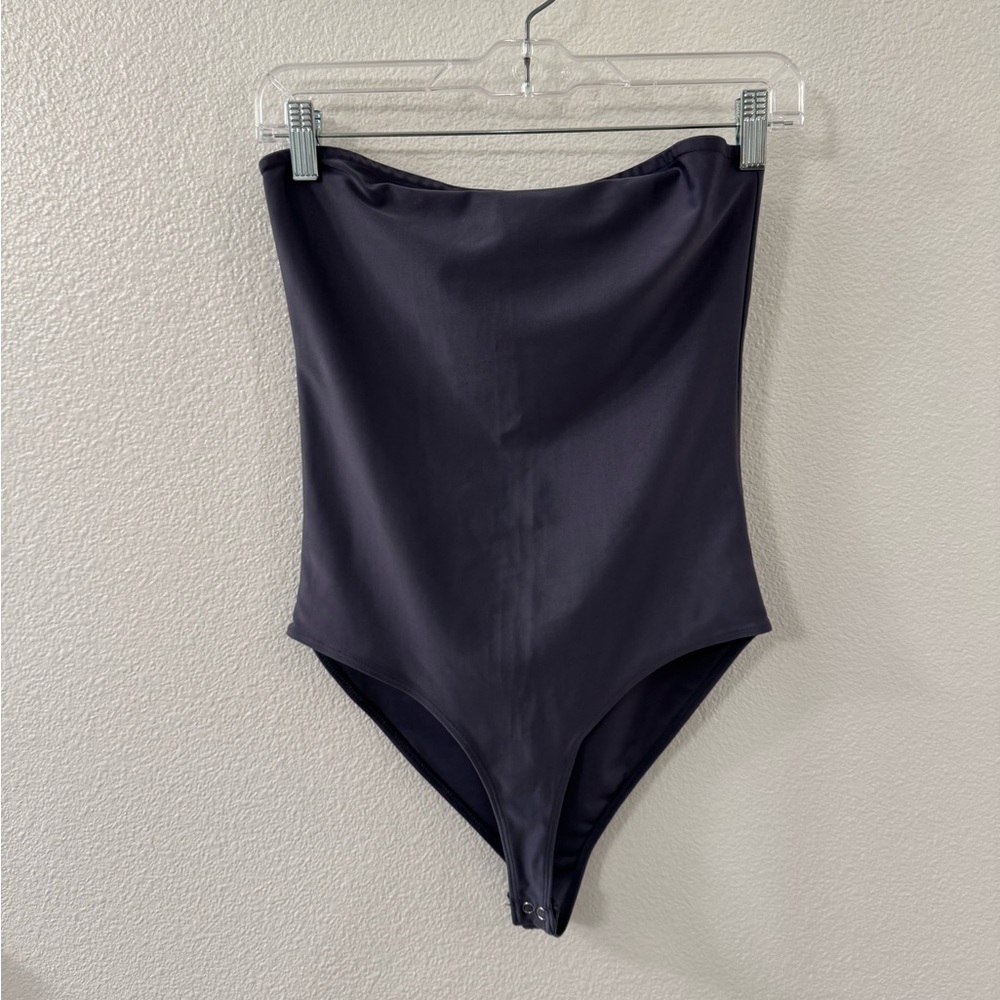 Gray strapless body suit. Size large. Forever 21